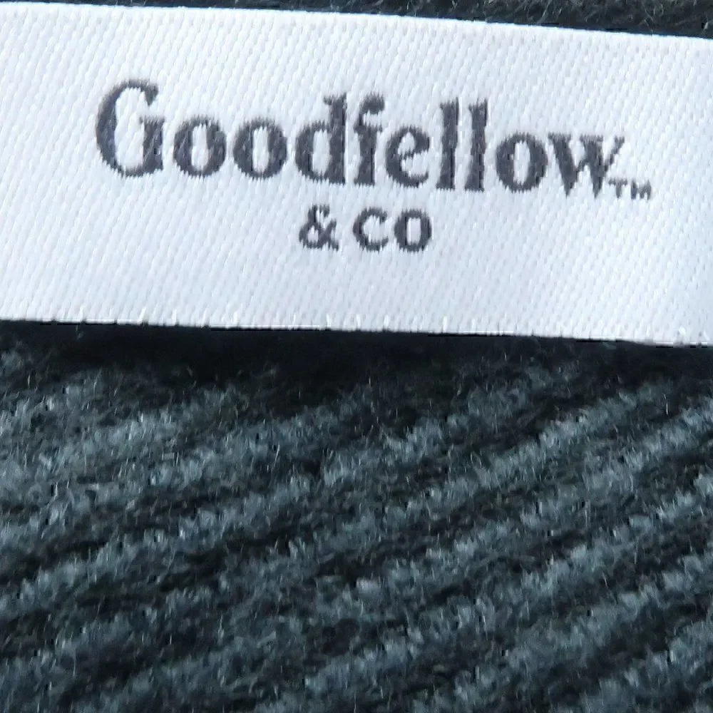 GOODFELLOW & CO BLACK & GREY WINTER WRAP SCARF WITH FRINGE